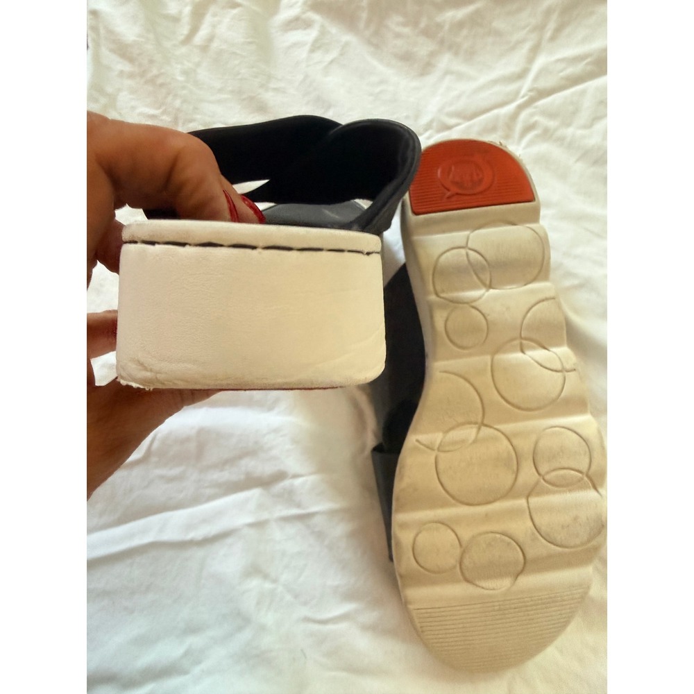 Born Black Leather Crisscross Platform Slide Sandals BR0004803 Women 8M - Picture 9 of 9